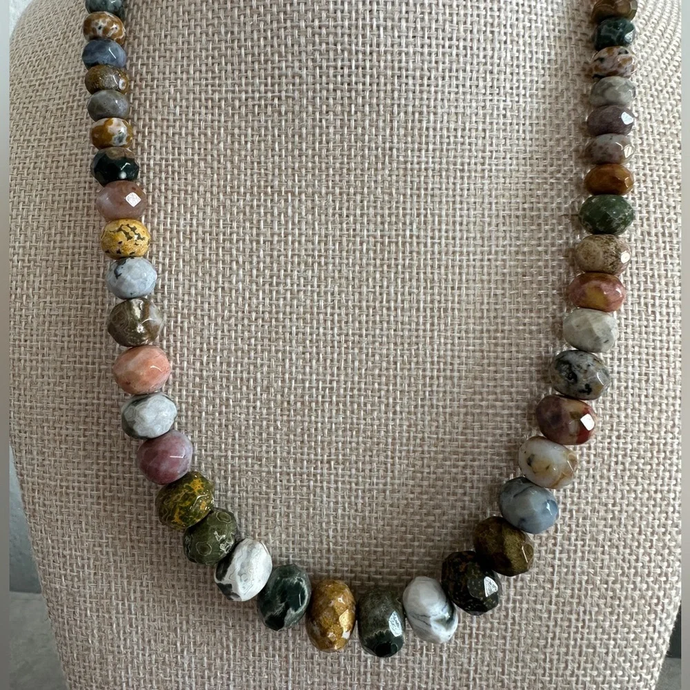 Natural multicolored bead necklace by Jay King - Picture 4 of 10